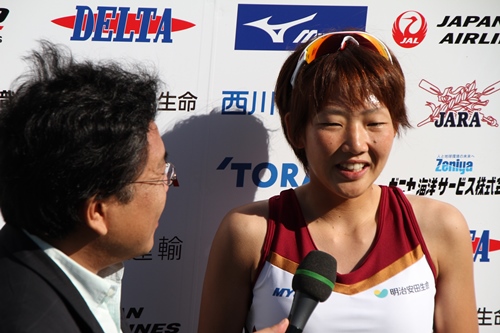 女子シングルスカル・首藤　優勝インタビュー