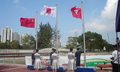 東アジア大会　国旗掲揚　日本金メダル獲得