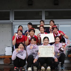 女子舵手なしクォドルプル　優勝 　　S土屋 愛　3木野田 沙帆子　2瀧本 日向子　B領木 暦